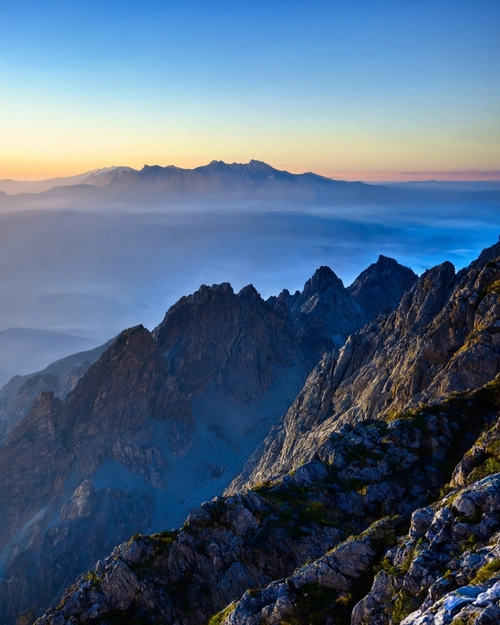 Majestätischer Bergsonnenuntergang KOSTENLOSES Stock-Photo-Bild, Berge,  Sonnenuntergang,  Landschaft